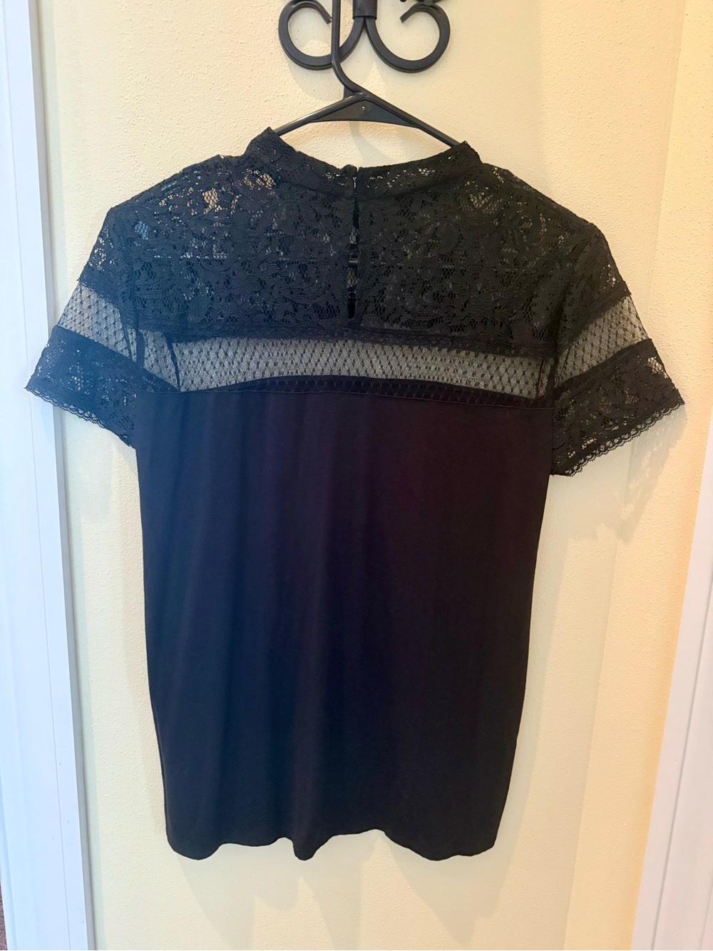 Express Lace Top/Blouse